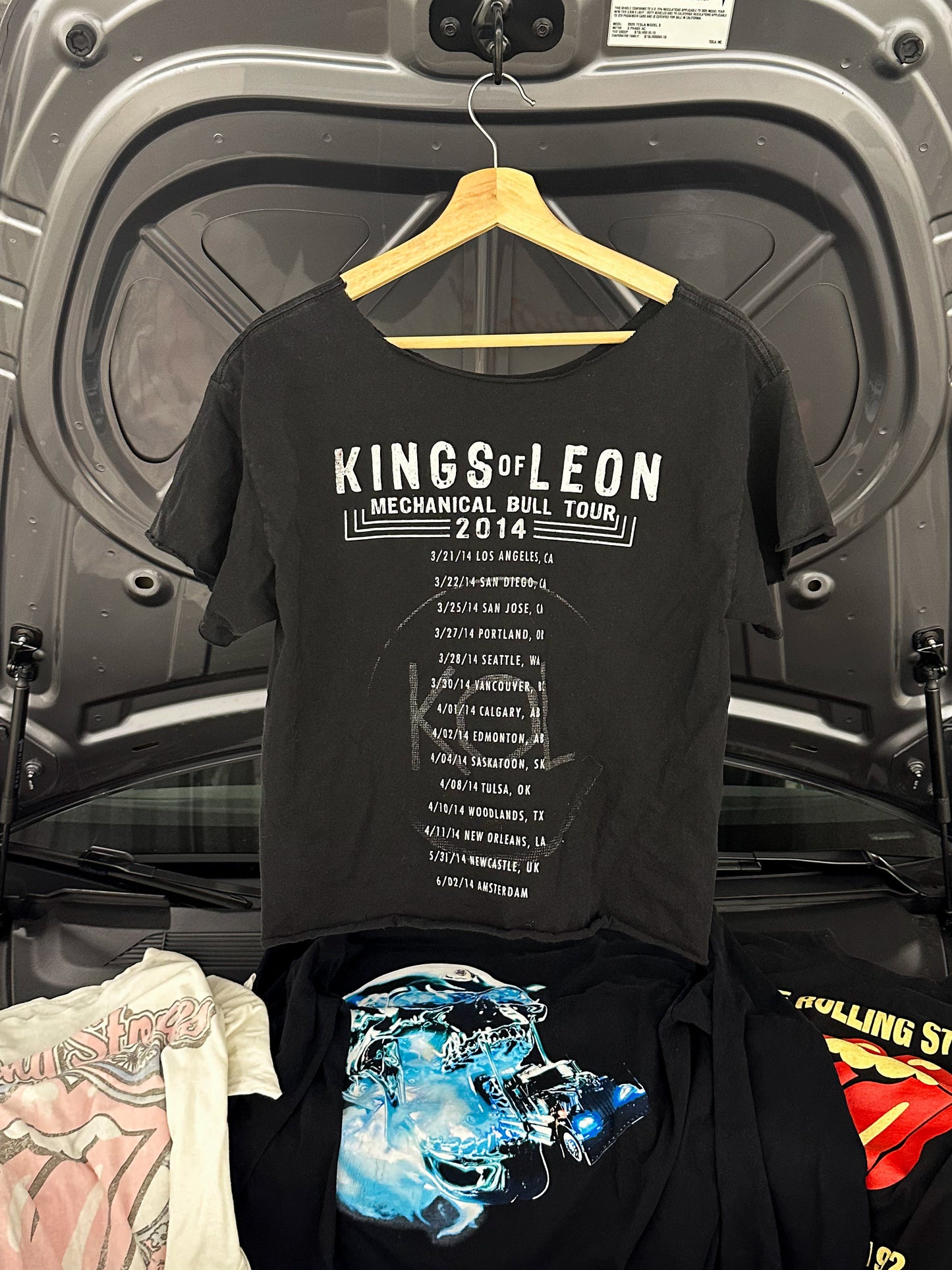 Kings Of Leon “Mechanical Bull” Tour 2014 | Cropped Washed Black