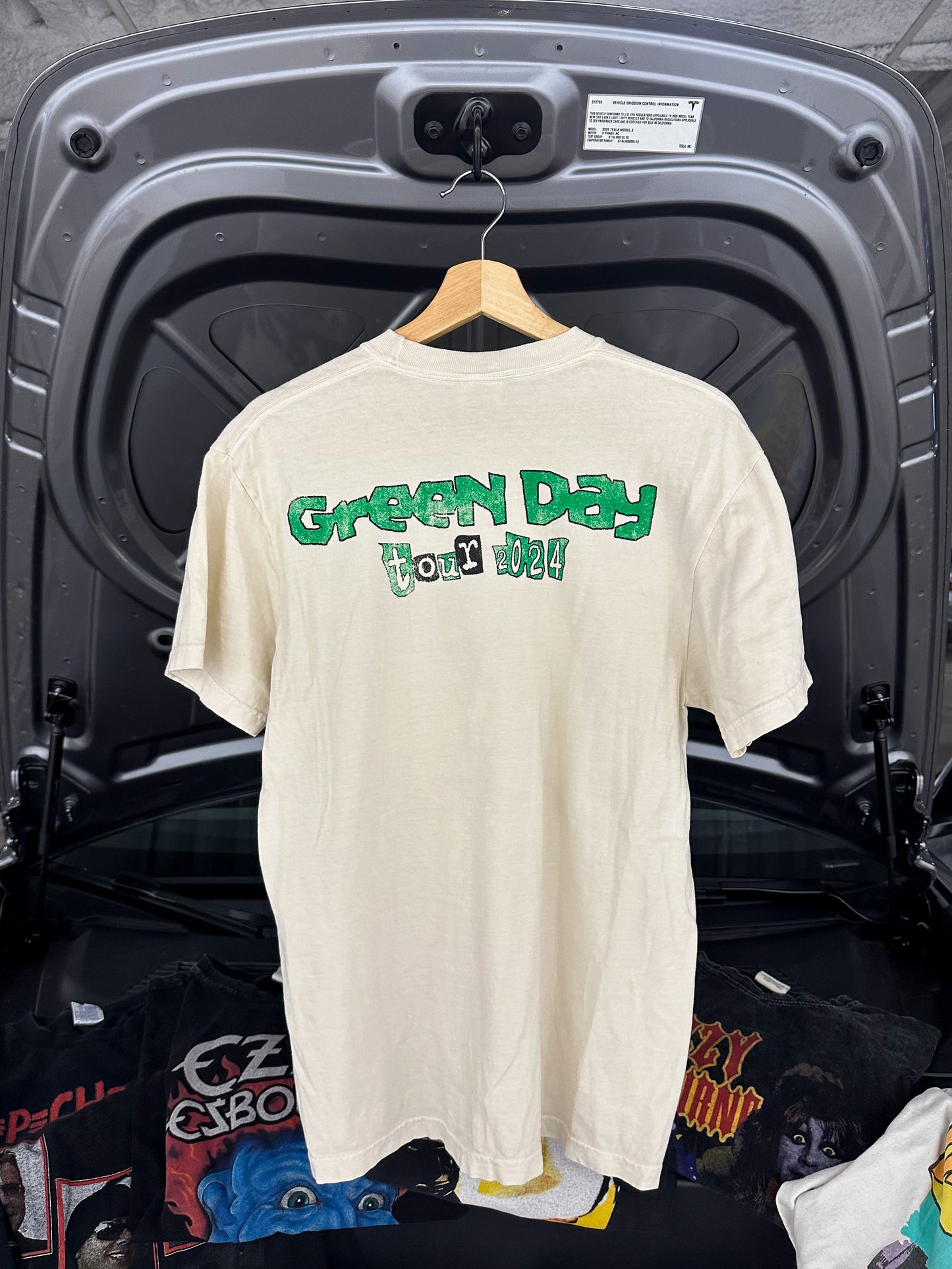 Green Day ‘Saviors’ Tour 2024 Tee